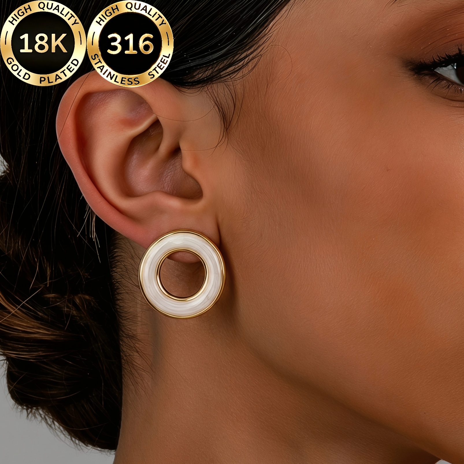 Women's 18K Golden Plated Hollow Round Hoop Earrings — Light Design